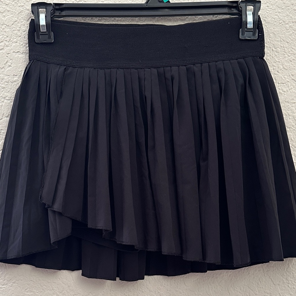 SO Black Pleated Mini Skirt